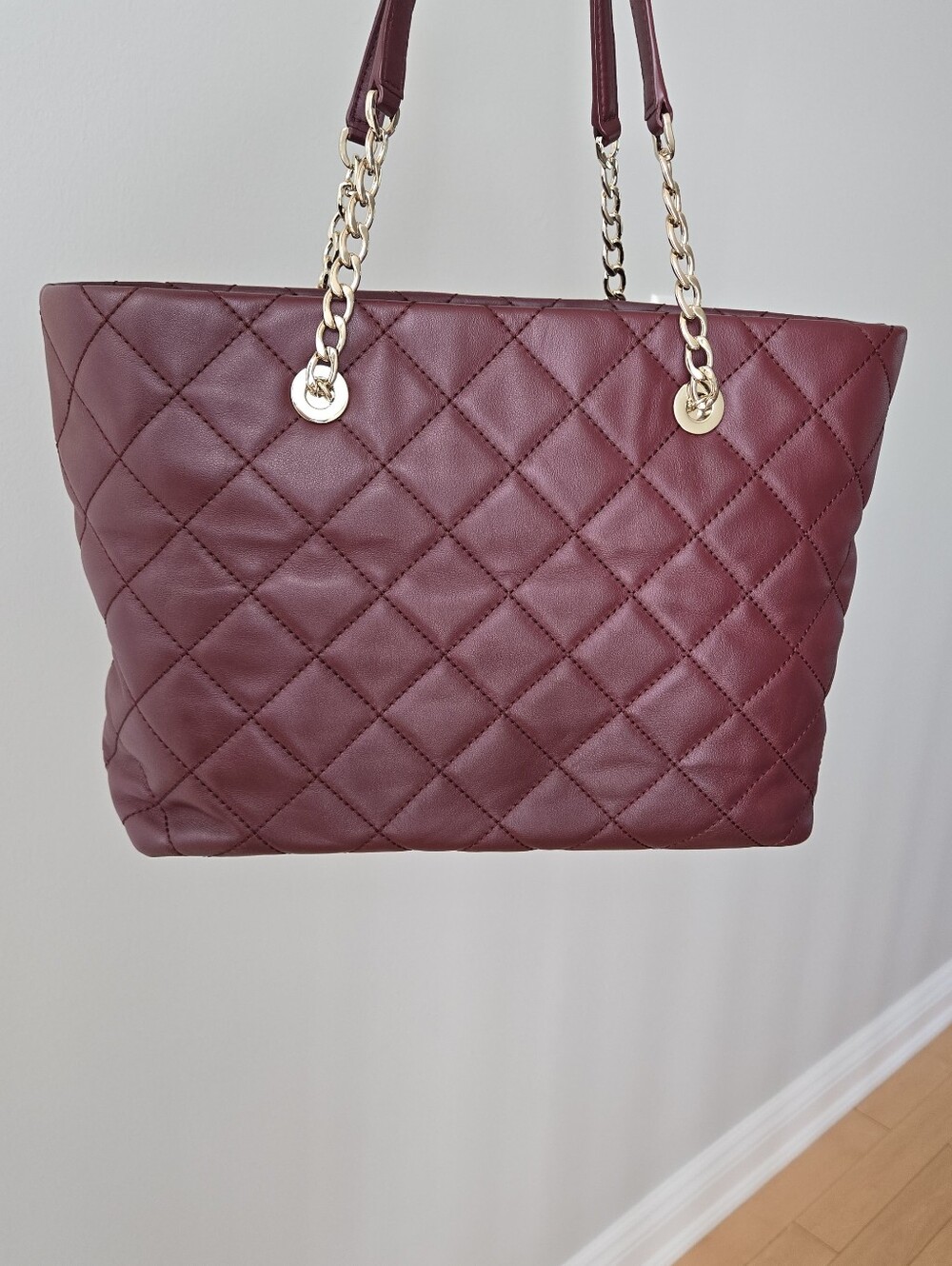 Kate Spade Tote - Picture 3 of 12